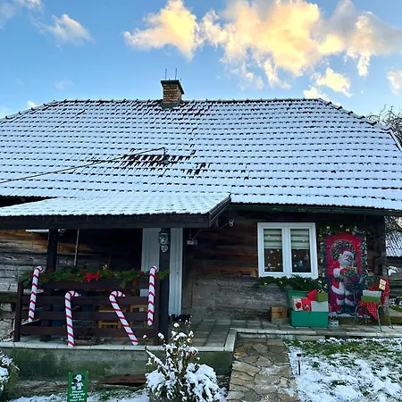 Ljubov Kutak Apartment